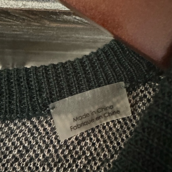 Equipment Plaid Wool Sweater - size Medium - Picture 4 of 6